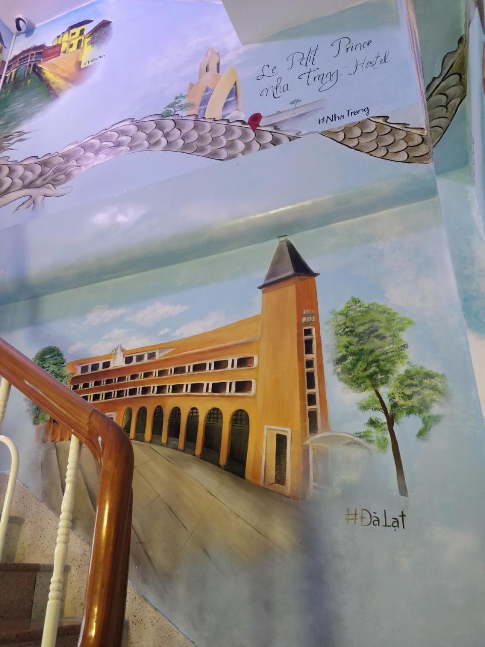 Le Petit Prince Nha Trang Hostel Zewnętrze zdjęcie